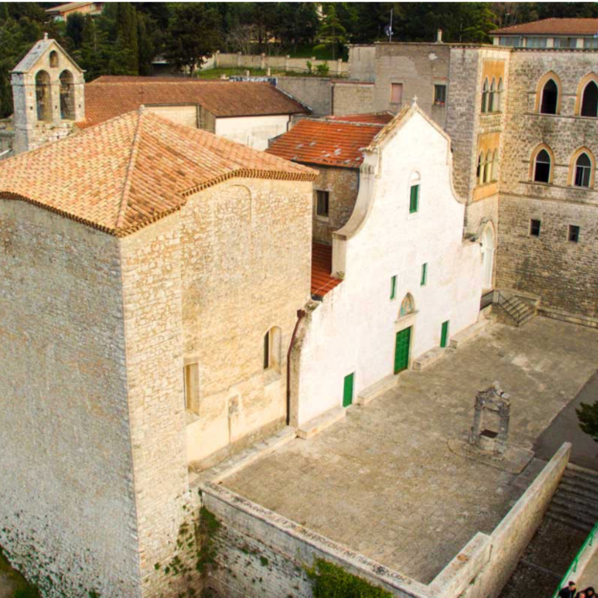 Cassano delle Murge: tour guidato tra storie e panorami
