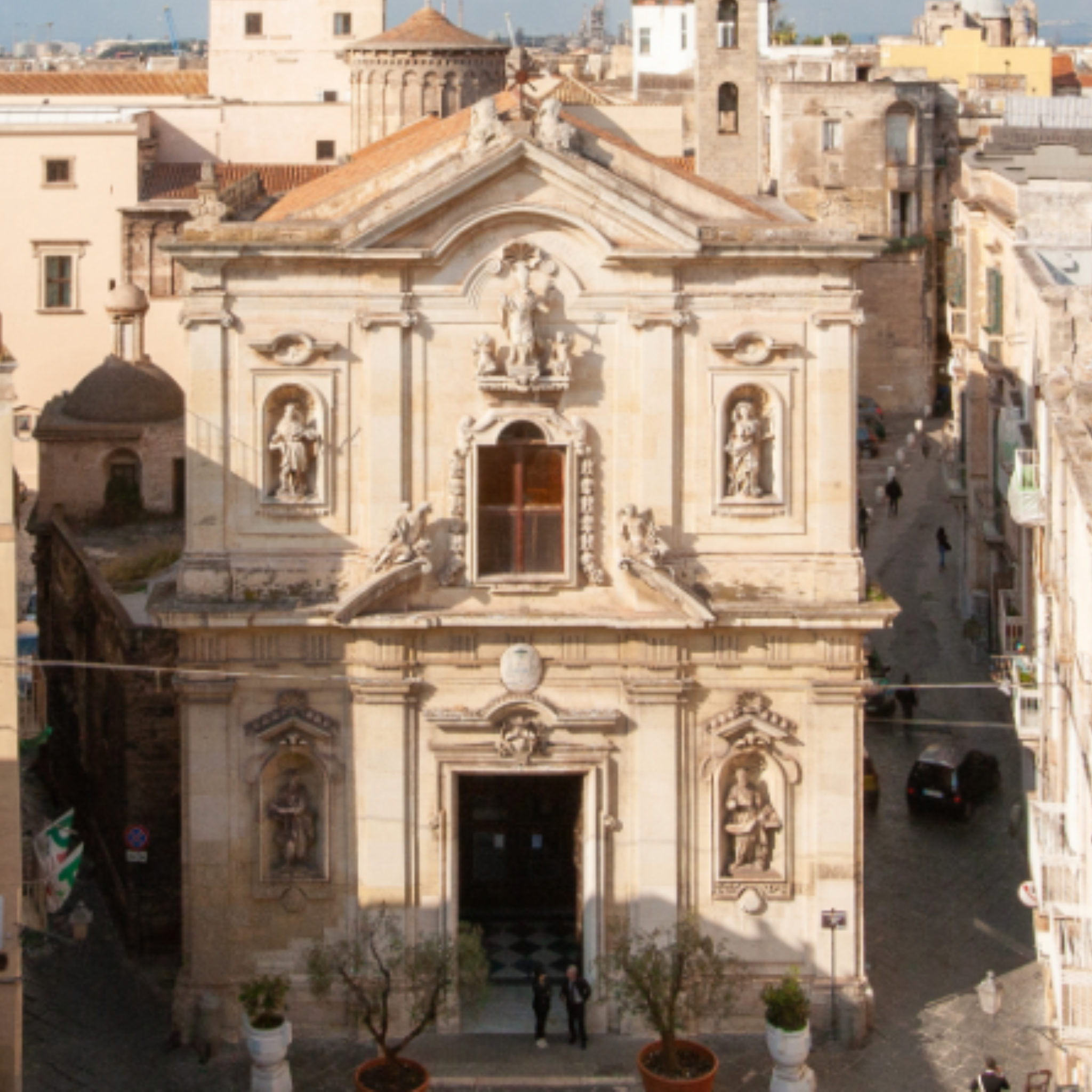 TARANTO - THE CITY OF TWO SEAS