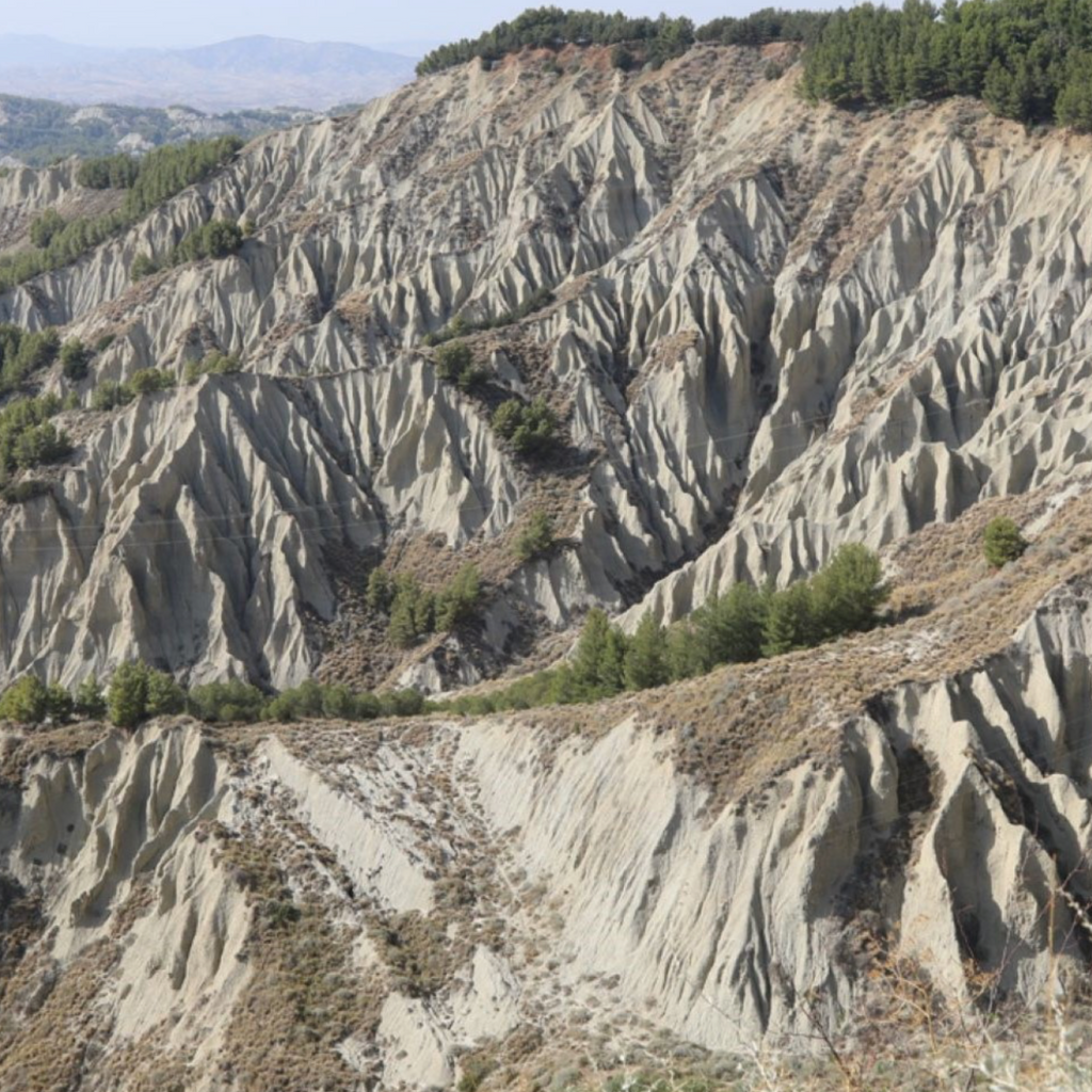 Montalbano Jonico: Trekking Guidato nella Riserva Naturale dei Calanchi