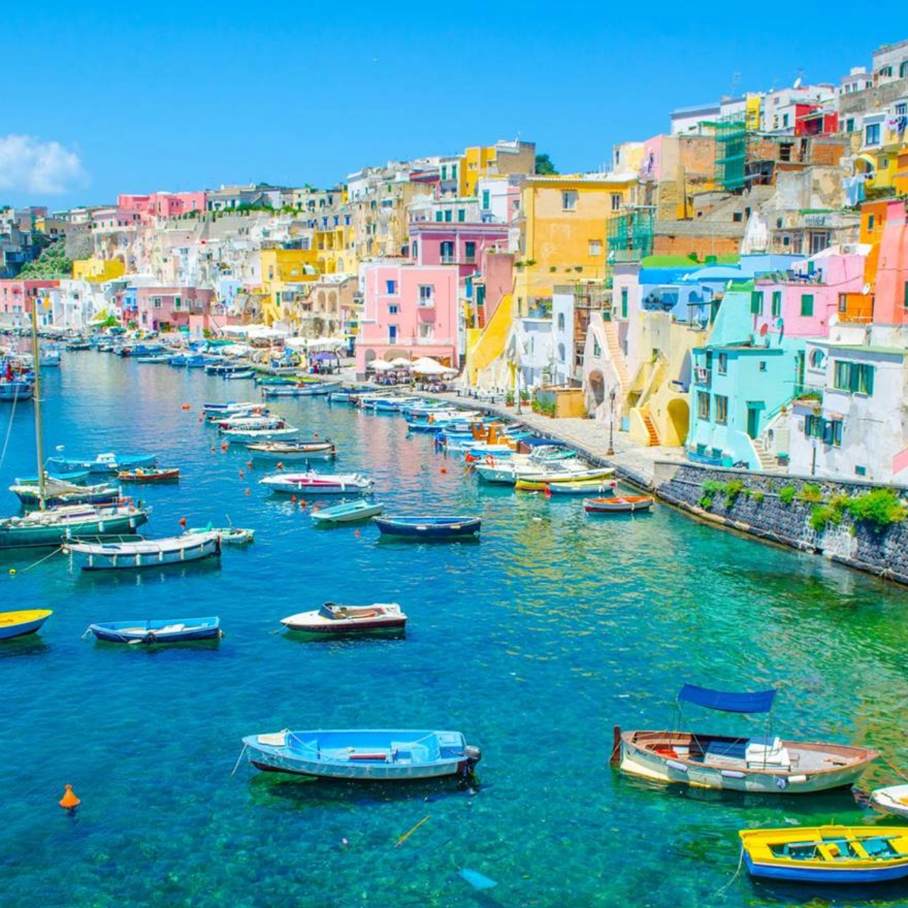 Procida 13 Settembre 2026 – Visita Guidata e Giro in Barca dell'Isola