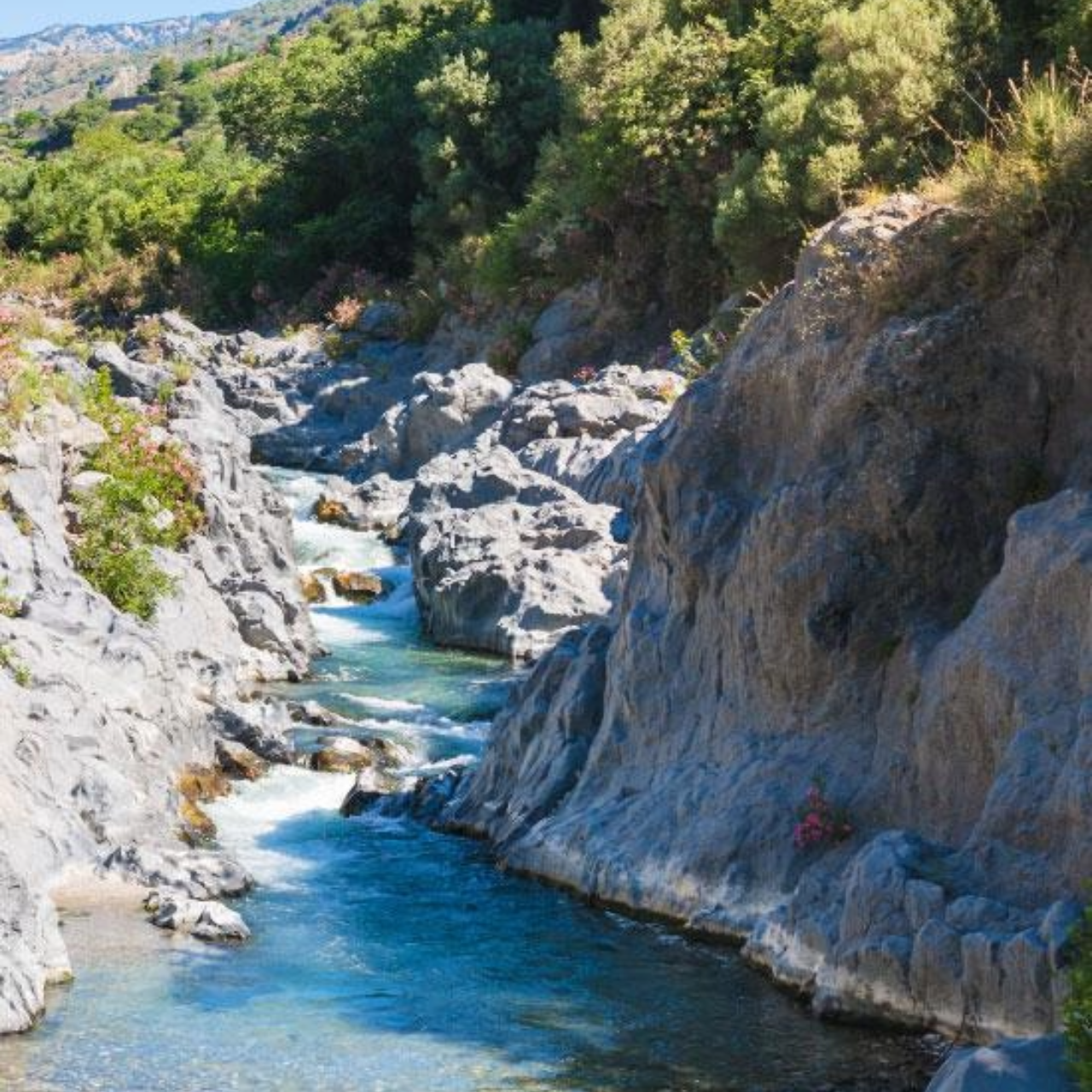 Weekend in Sicilia 3-6 Settembre 2026 – Gole dell'Alcantara, Taormina e Messina