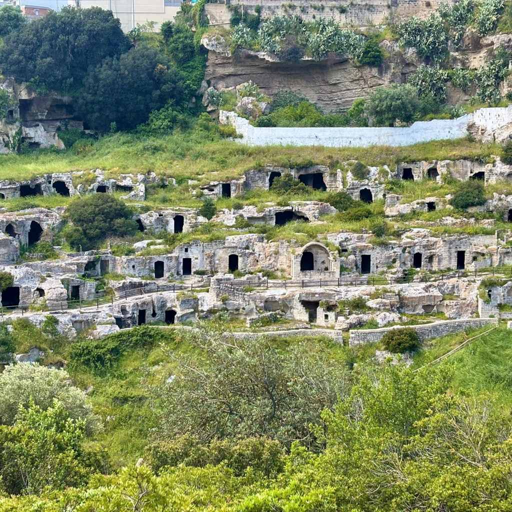 NEL CUORE DELLA GRAVINA: GINOSA TRA STORIA E SAPORI
