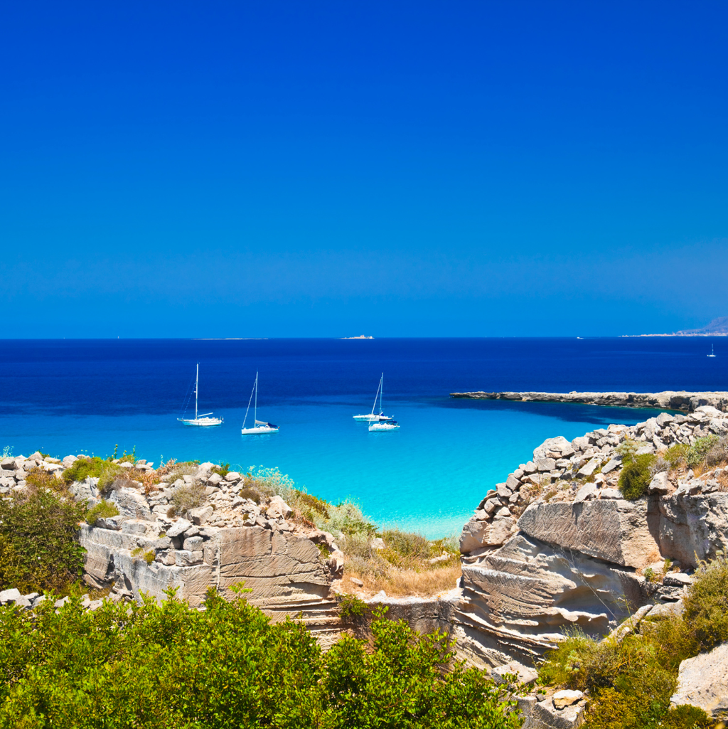 Isole Egadi in Barca: Favignana e Levanzo da Trapani, Giornata Intera