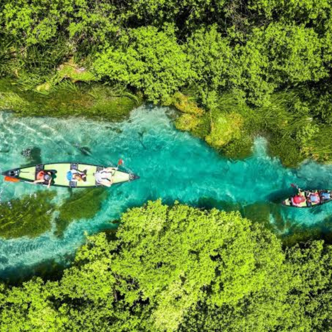 Canoa Canadese sulle Sorgenti del Fiume Tirino a Capestrano